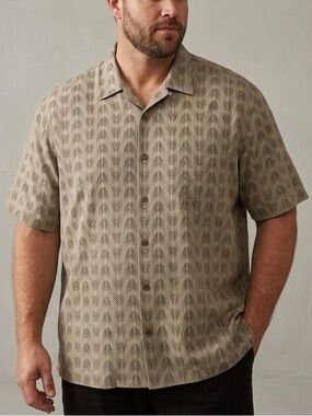 Tommy Bahama Shirt Mens Large L Tencel Cotton Short Sleeve Camp Button Up Tan